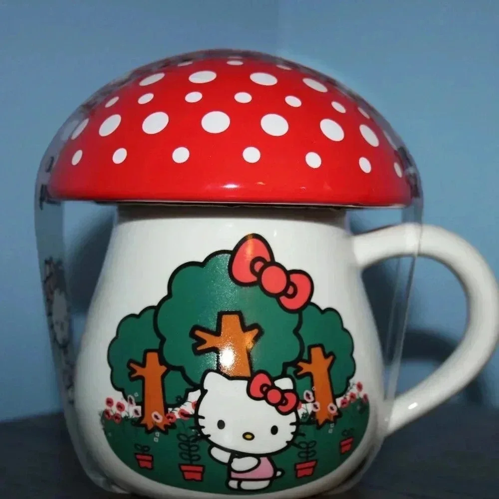 Bioworld Hello Kitty Sanrio Mushroom Shaped Ceramic Mug
